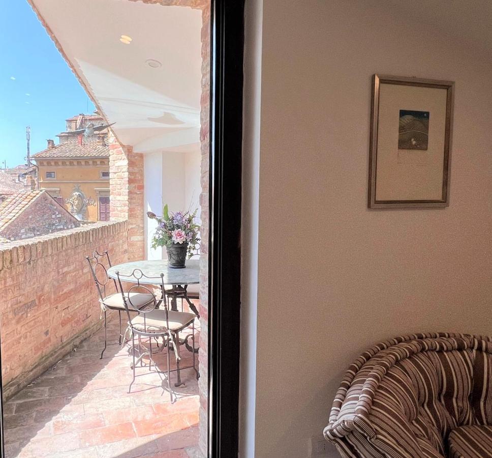 Il Terrazzo Di Tolomei Siena Buitenkant foto